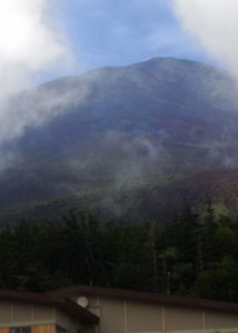 5合目から見た富士山です。