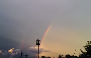 台風一過に虹が出ました