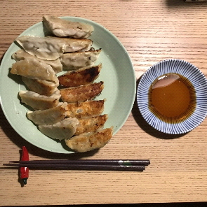 ９日目もち豚肉生餃子