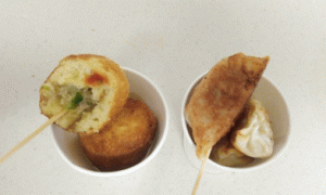 餃子串+餃子チーズハットグ